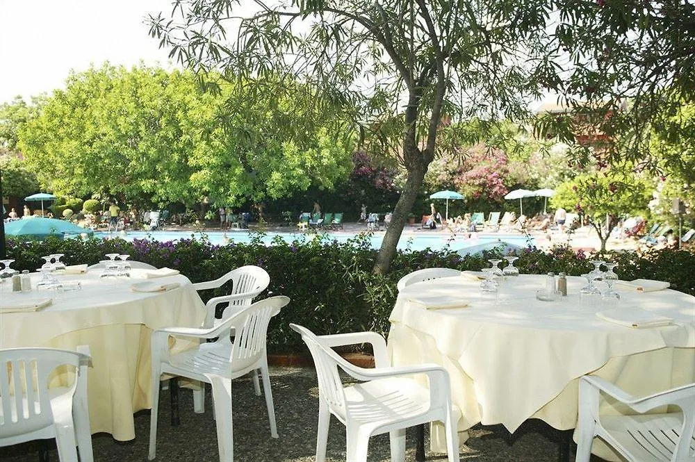 Holiday Club Naxos Giardini-Naxos Italien